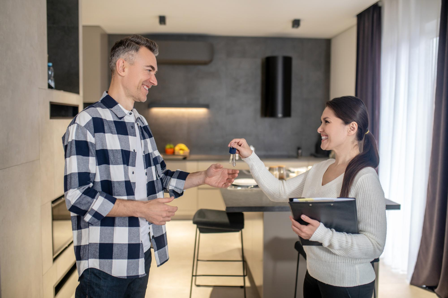 Tips for First-Time Home Sellers Who Want a Quick Sale